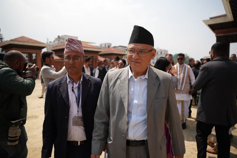 शपथका लागि सांसदहरू सिंहदरबारमा (तस्वीरहरू)