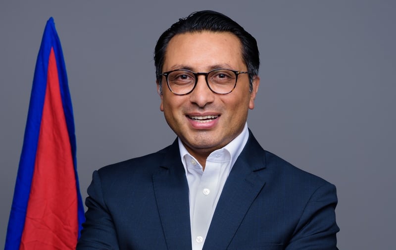 अर्थमन्त्री वाग्लेको गैरबैंकिङ कारोबार– व्यक्तिसँग किन लिएका थिए करोडौँ ऋण ?