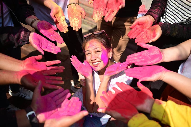 हिमाली एवं पहाडी जिल्लामा हर्षोल्लासका साथ फागुपूर्णिमा मनाइँदै