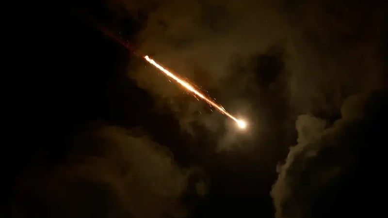 बगदाद विमानस्थलनजिक रहेको अमेरिकी सैन्य अड्डामा रकेट आक्रमण