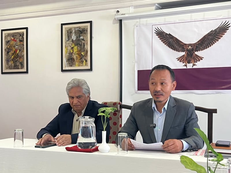 सौरभ र माखिमले भने, ‘सत्ता अपहरणकारीको हो, यसले चुनाव गराउने अधिकार राख्दैन’