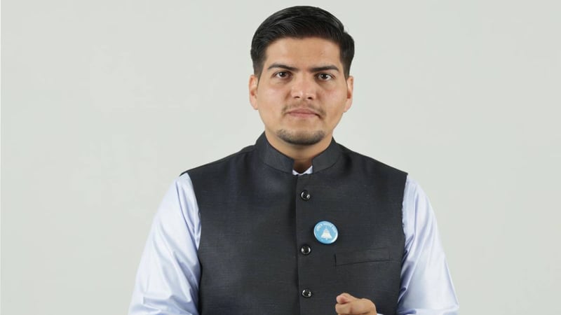 रास्वपाबाट टिकट पाएपछि बुबाले एमाले छोडे, आफू २५ वर्षमै माननीय बने