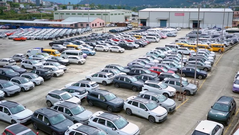 3,800 EVs Worth Rs 9 Billion Imported in Five Months, Rs 5.5 Billion Collected in Revenue