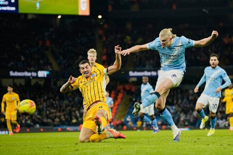 Man City drops more points to dent Premier League title challenge, Man United draws with Burnley