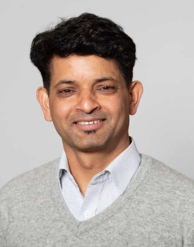 Climate risk, development, and election manifestos