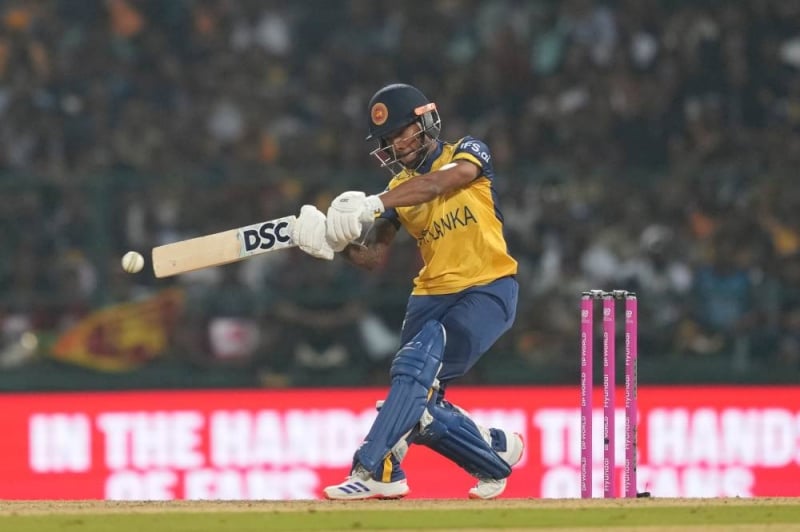 Australia crashes out of T20 World Cup but Zimbabwe and New Zealand advance to Super 8s