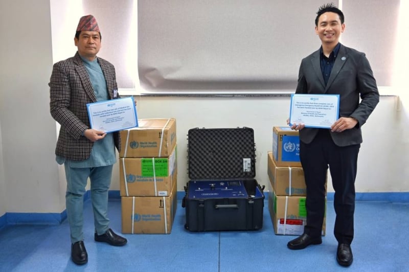 WHO hands over medical gas analyzers to strengthen Nepal's oxygen quality assurance