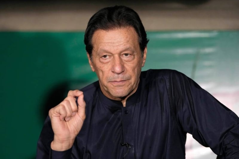 Former cricket captains urge Pakistan to ensure better medical care for Imran Khan in prison