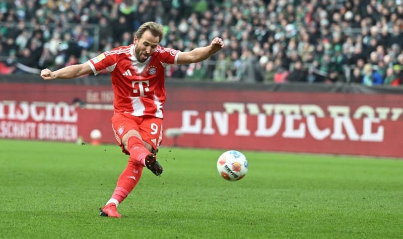 Harry Kane scores 2 goals, concedes penalty as Bayern holds on to extend Bundesliga lead