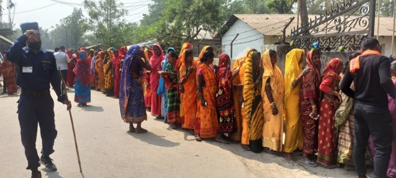 Voting resumes after minor disruption in Sarlahi-4