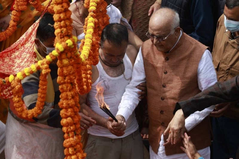 UML chair Oli bereaved of father