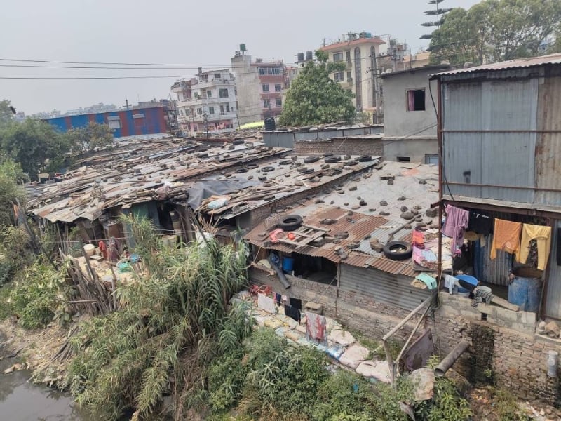 Kathmandu DAO orders riverbank settlers to vacate by tonight, demolition at dawn