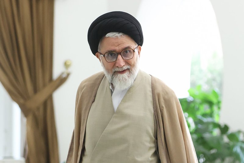 इजरायली आक्रमणमा इरानका गुप्तचर मन्त्री खतिब मारिएको दाबी; बेरुतमा भीषण बमबारी