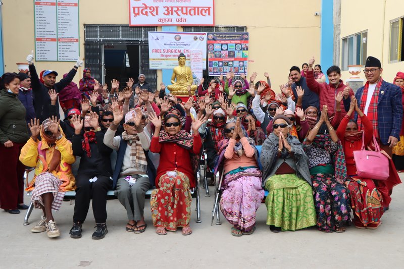 एक वर्षमा साढे ४ लाख बढीले पाए निःशुल्क आँखा उपचार