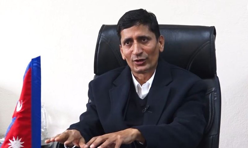 स्वास्थ्य बीमा बोर्डका कार्यकारी निर्देशक काफ्लेद्वारा मन्त्रालयमा राजीनामा पेश